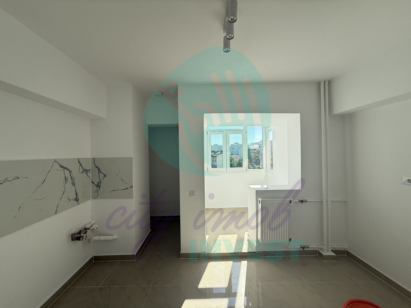 Apartament 4 camere, 2 bai | Predare la cheie | 4 min metrou Obor - Poză 2