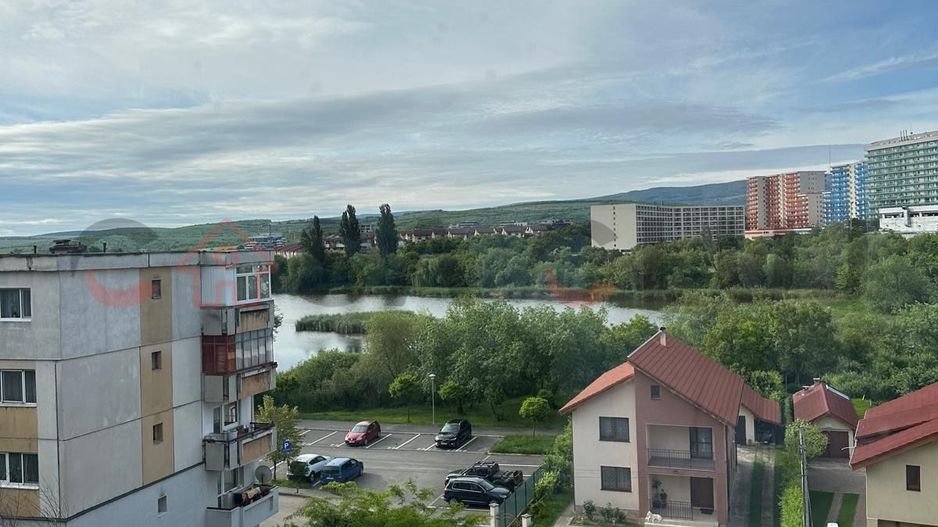 Apartament 2 camere, decomandat, balcon, vedere la Lacul 3, Iulius ! - Poză 6