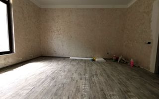 Ozana-Metrou 1 Decembrie 1918 - Casa P+2+M - Prima Inchiriere - Poză 9