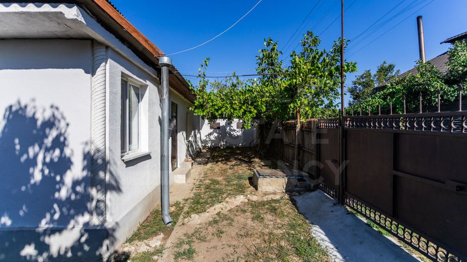 Vânzare casa/vila, 90 mp, sat Bic - Poză 2