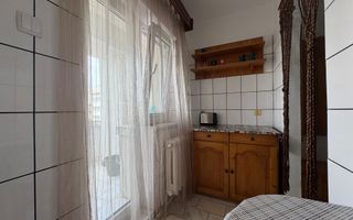 Garsoniera decomandata de inchiriat, Cetate - M-uri - Poză 4