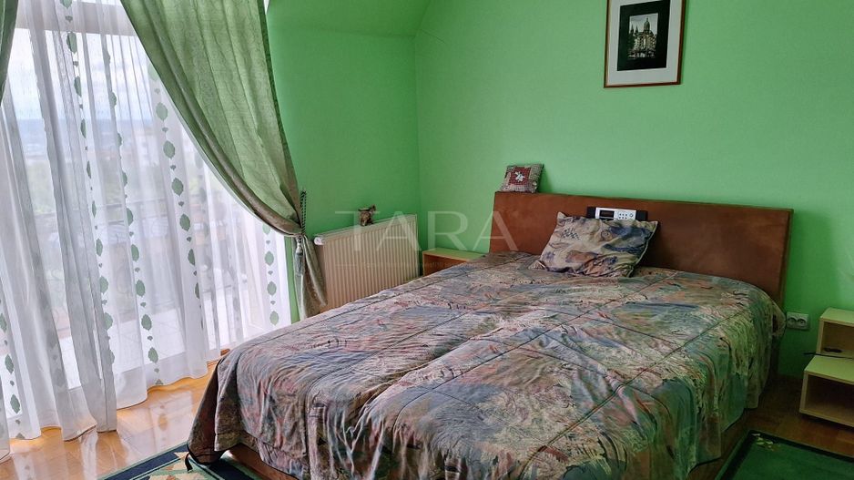 Vilă Elegantă în Cartierul Europa – Liniște și Confort - Poză 9