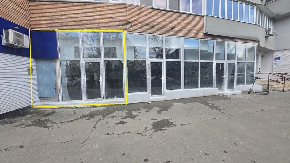 Spatiu comercial 32,2mp Dristor McDonald's Metrou Stradal Camil Ressu - Poză 1