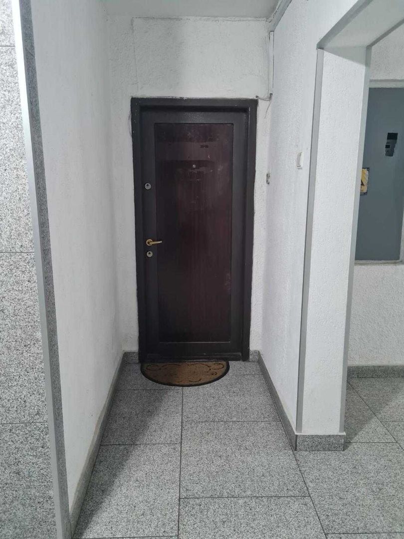 Vanzare Apartament 3 camere, 66 mp , parter, bloc reabilitat, Parcul Sebastian - Poză 5