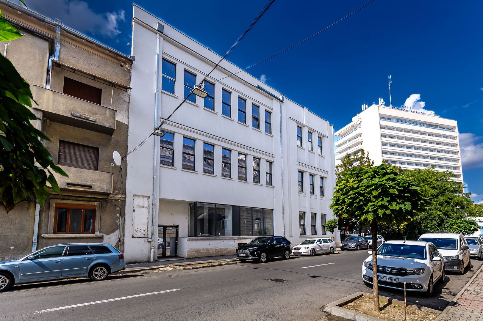 Clădire ultracentrală de vânzare Bulevardul Decebal Comision 0 - Poză 4