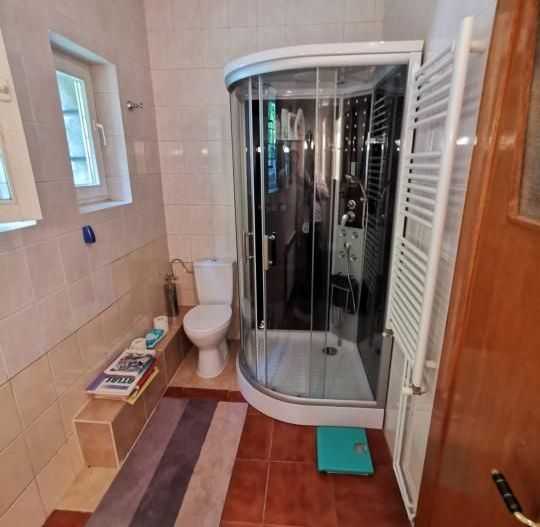 Vila deosebita Sinaia- Cumpatul - Poză 24