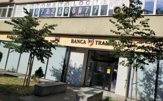 De inchiriat apartament 2 camere, nemobilat, Mihai Bravu - Poză 6