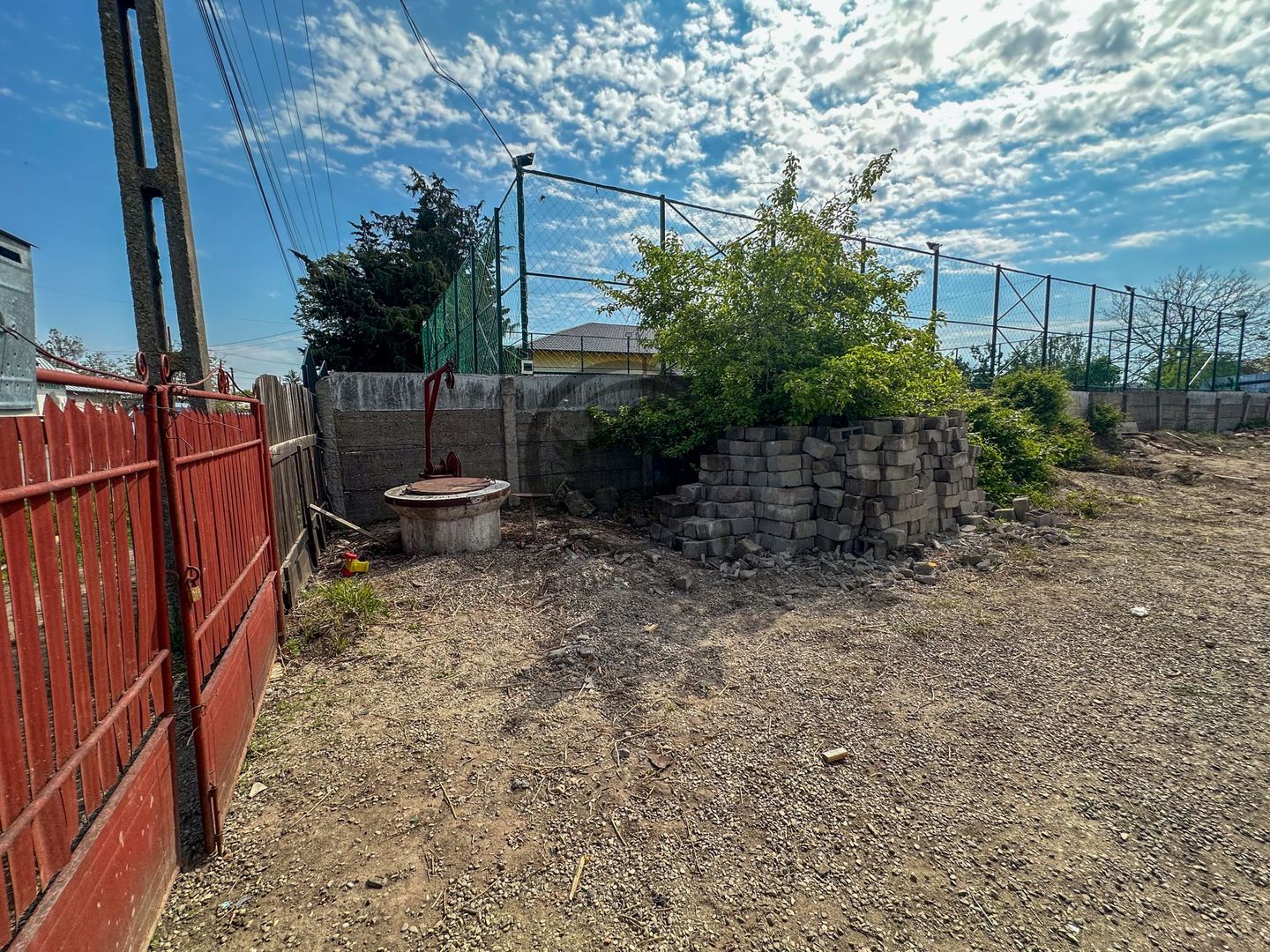 Casa renovabila / demolabila și teren de vanzare | Cioranii de Sus - Poză 9