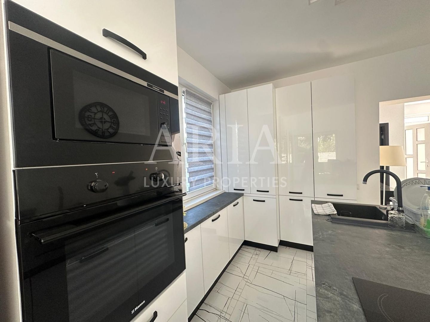 VILA INDIVIDUALA CORBEANCA DESIGN MODERN - Poză 9