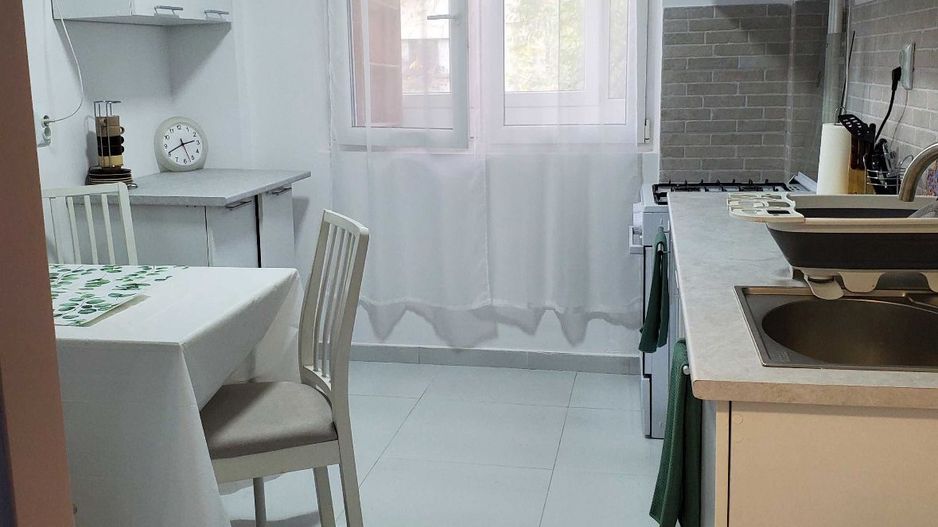 AP. 2 CAMERE BABA NOVAC, MODERN, METROU 7 MINUTE, BLOC REABILITAT - Poză 5