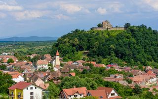 Terenuri intravilane cu PUZ și utilități în Cisnădioara  - Poză 2