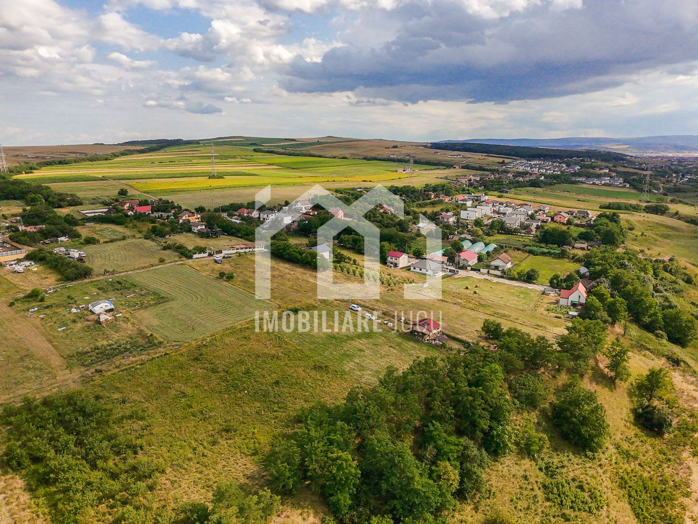 Teren cu priveliște | 1.900 mp și front 32 m – Jucu de Sus - Poză 7