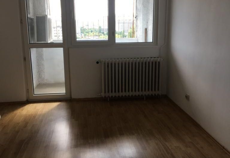 Apartament 4 camere, la 2 minute de Mega Mall, pret 99000   , particular - Poză 4