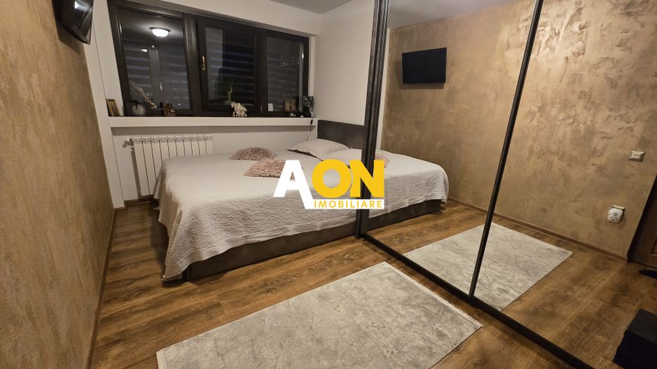 Apartament 2 Camere M-uri, Vedere spre Catedrala, Complet Renovat - Poză 6