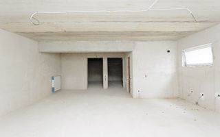 CASĂ DE VÂNZARE ÎN DUMBRAVA SUPRAFAȚA DE 300 MP + TEREN 3.5 ARI - Poză 6