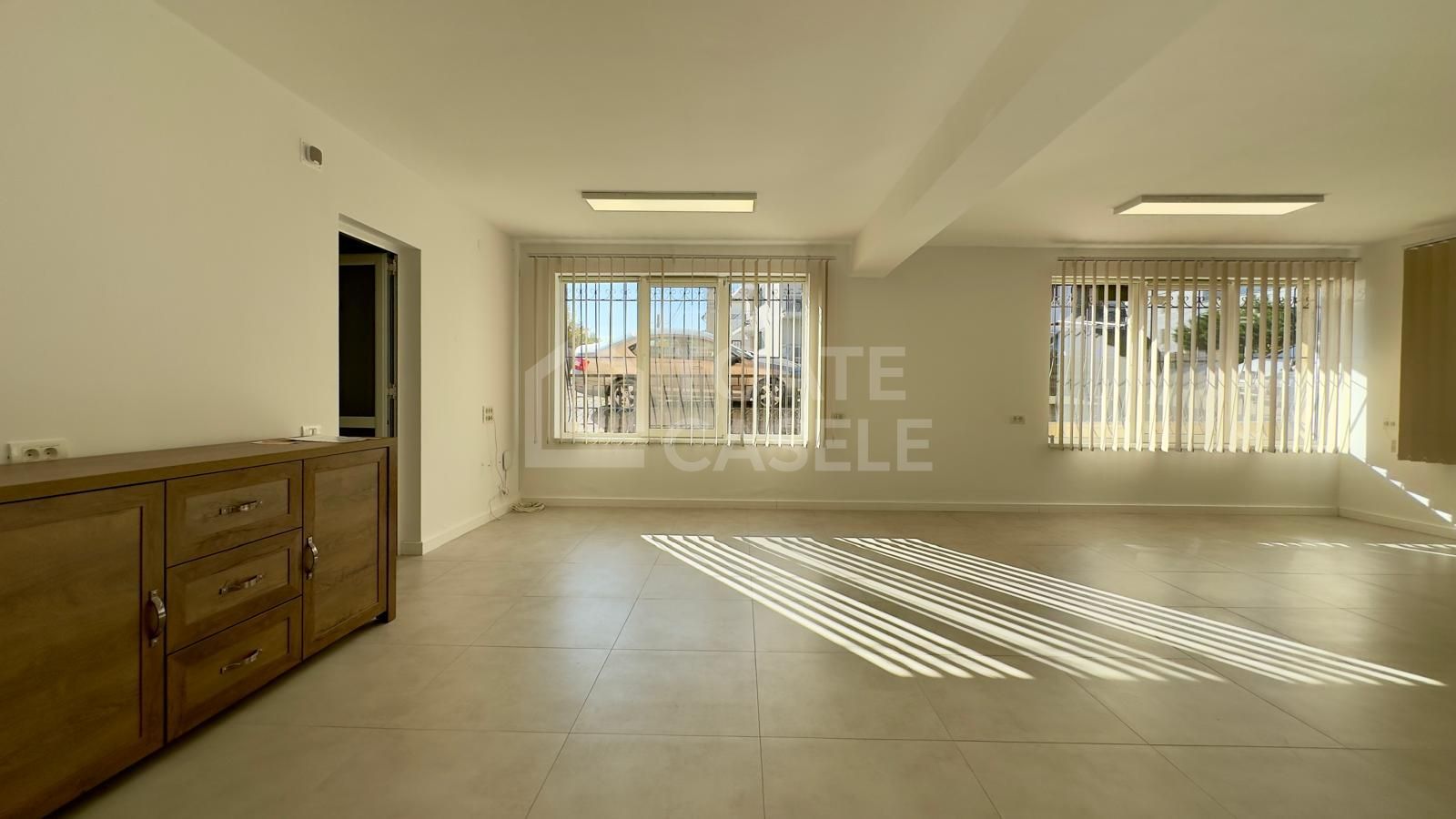 Spațiu ideal pentru birou sau activitate profesională – aproape de Iulius Mall - Poză 3