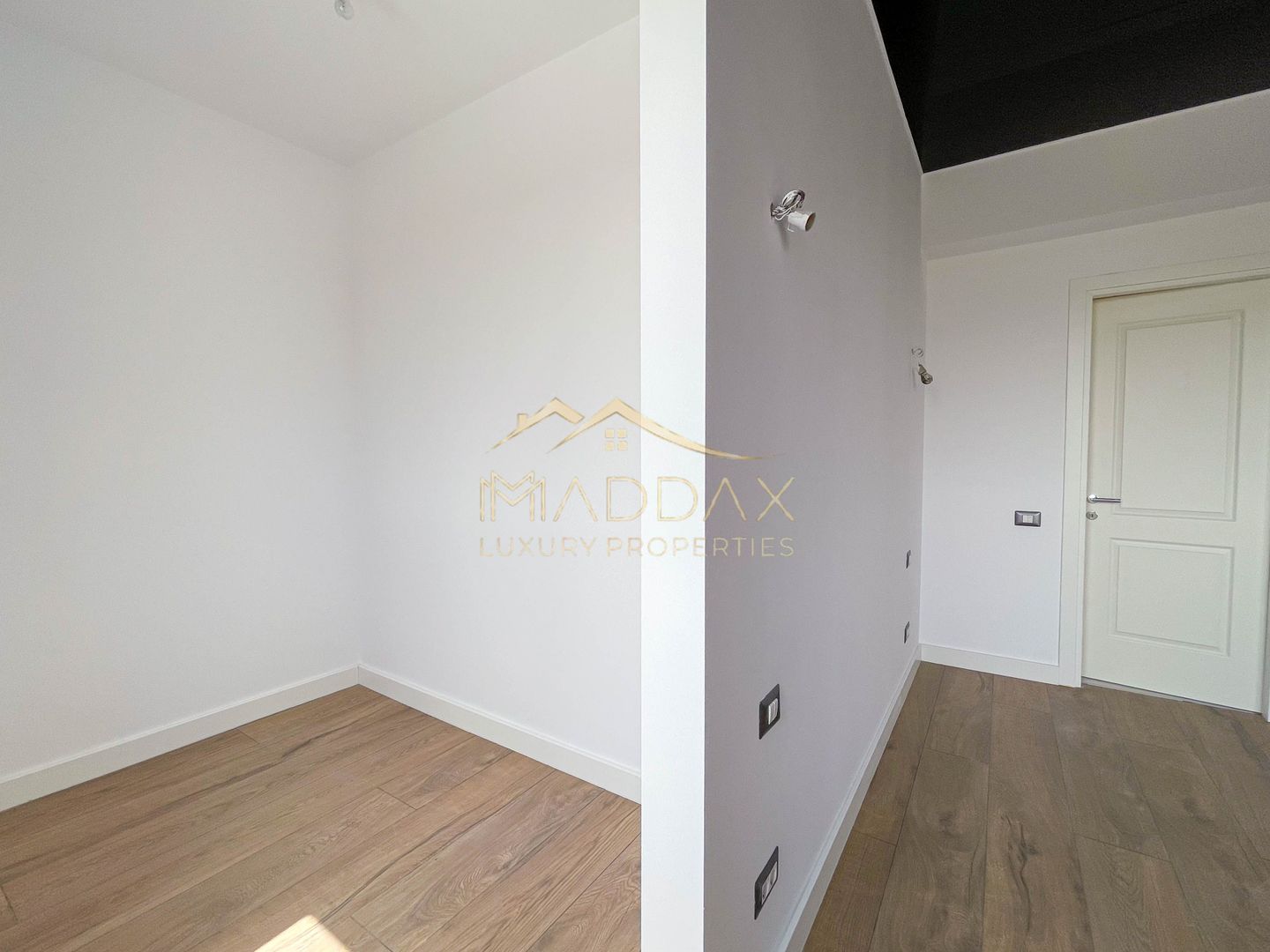 Apartament 4 camere de vanzare tip Penthouse***Terasa 167mp***Pipera - Poză 6