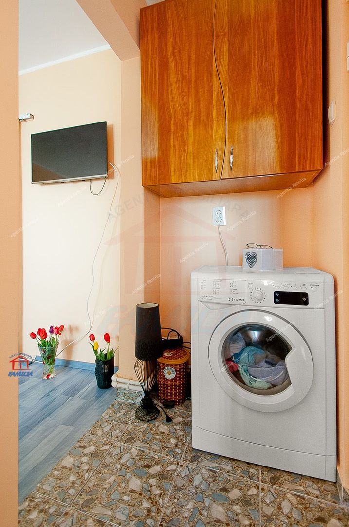 52500 Euro negociabil, trei camere renovat, mobilat si utilat, Micro 2 - Poză 13