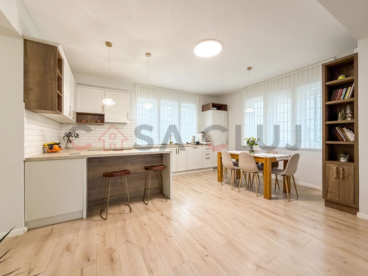 Casa individuala cu teren de 500 mp, Dezmir - Poză 2