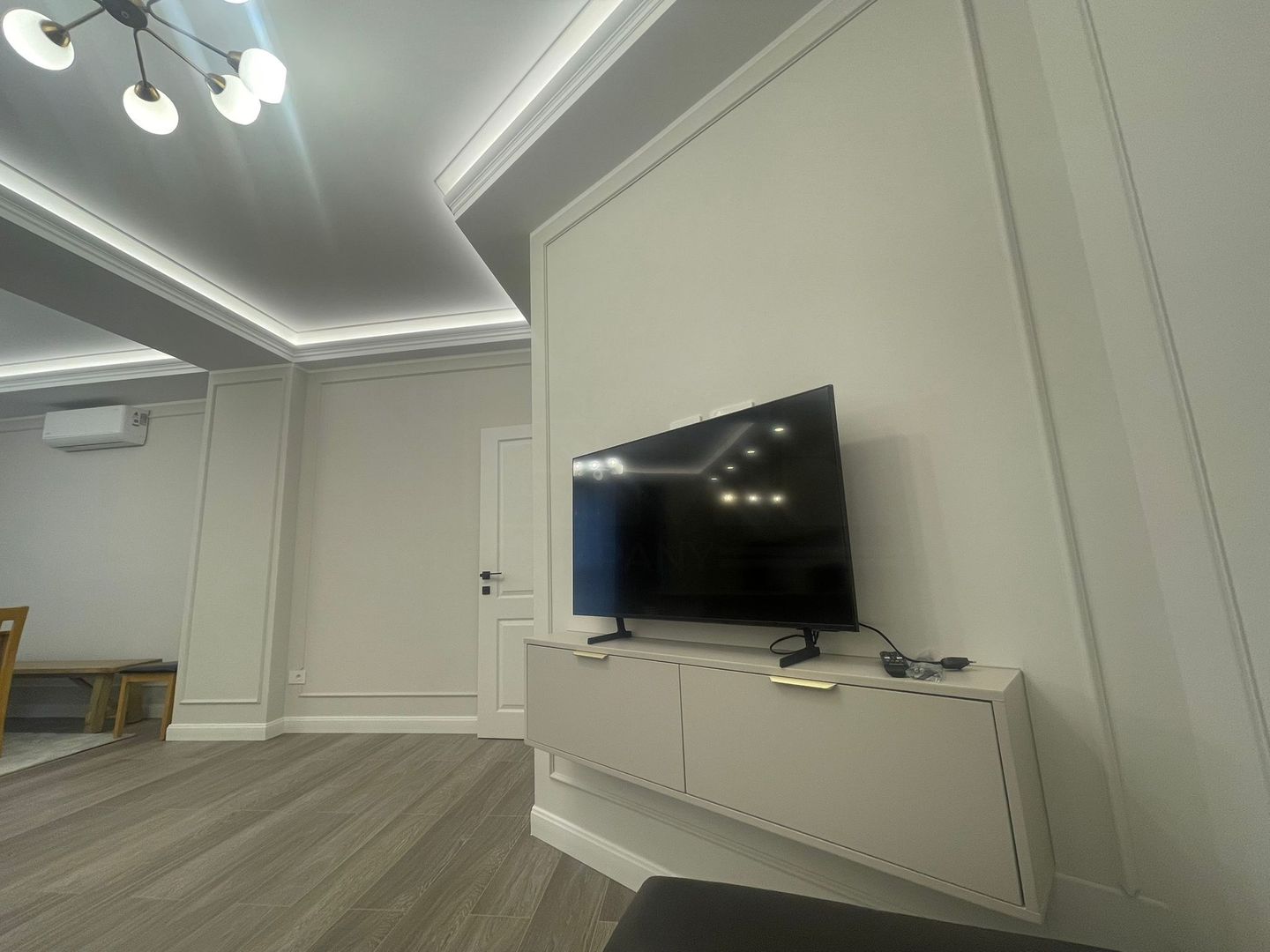 Apartament LUX 104 MP | Rădăuți | 2 Băi | Open Space | Etaj 1 - Poză 9