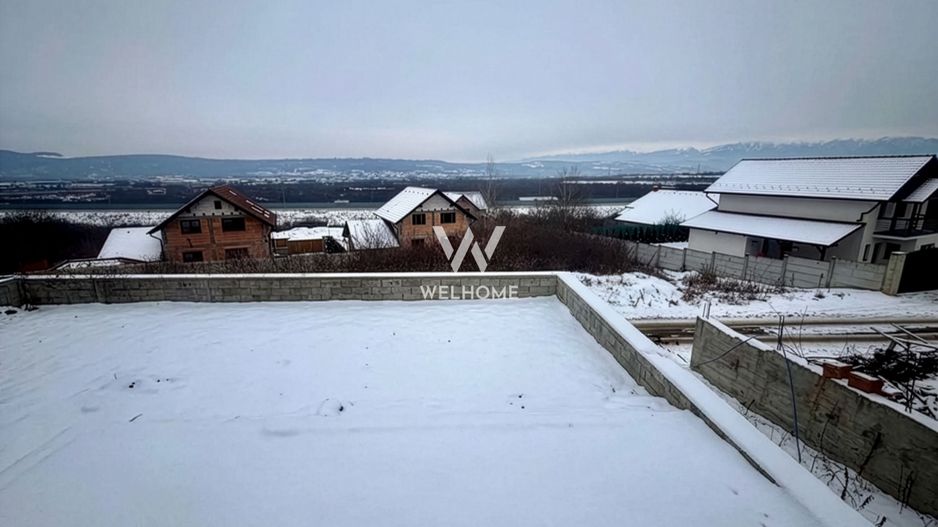 Casă individuală pe un nivel cu vedere panoramică spre munte - Poză 1