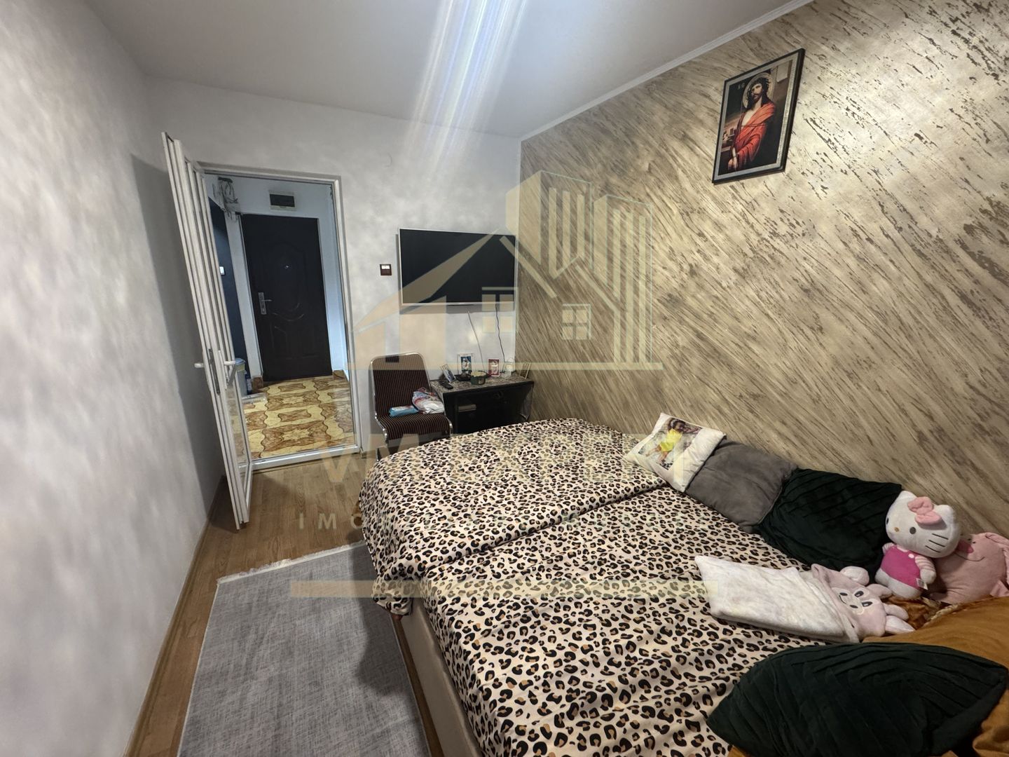 APARTAMENT 3 CAMERE ETAJ 3 VISOI - Poză 9
