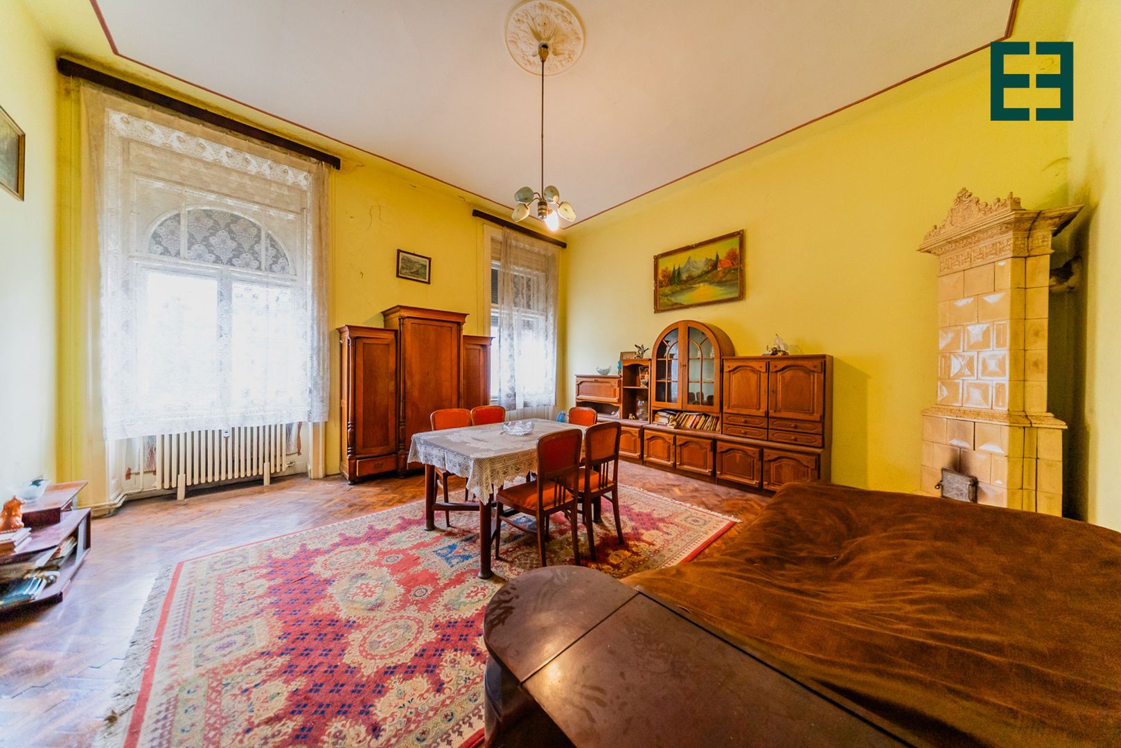Apartament cu 3 camere și garaj - Zonă Ultracentrală - Arad - Poză 2