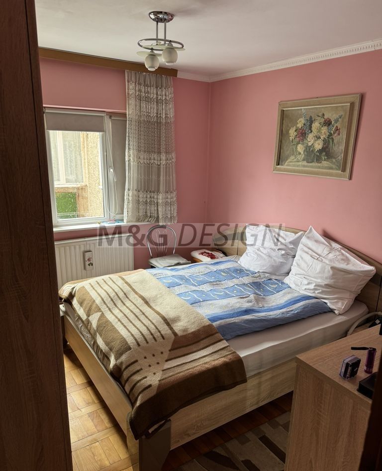 Apartament 2 camere Aradului etaj 1 cu centrala - Poză 8