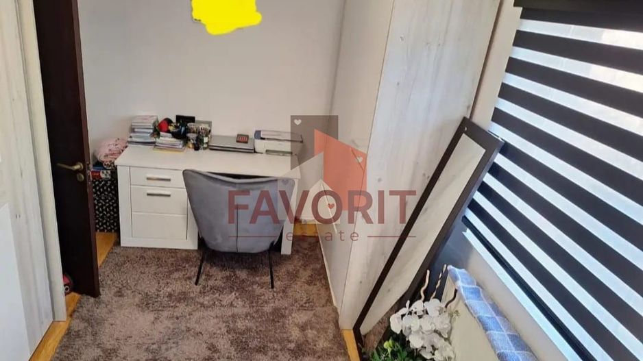 2 camere | etaj 1 | mobilat | loc parcare | zona excelenta | Curte comuna - Poză 5