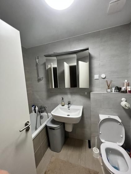 Hercesa Vivenda | 3 Camere Decomandat | Totul Inclus: Parcare & Boxă - Poză 9