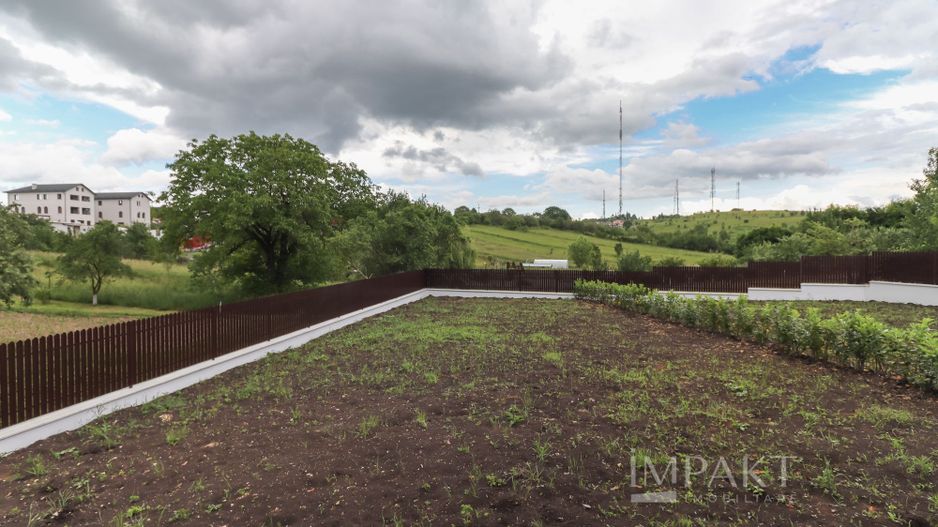 Case cuplate 5 camere si teren de 700 m2 in Feleacu - Poză 40