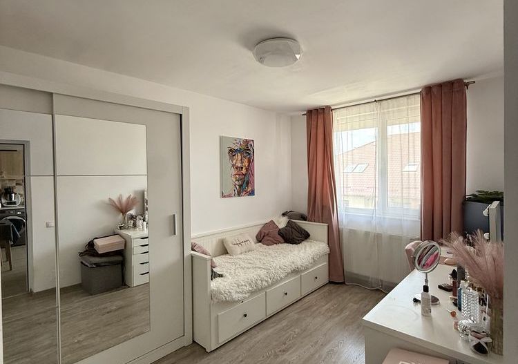 Apartament 3 camere, dressing, balcon, parcare, zona Eroilor - Poză 6