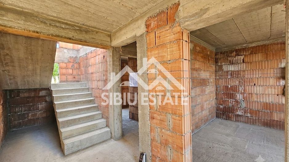 Casa noua Sibiu Sura Mica, 4 camere, teren 380 mp - Poză 8