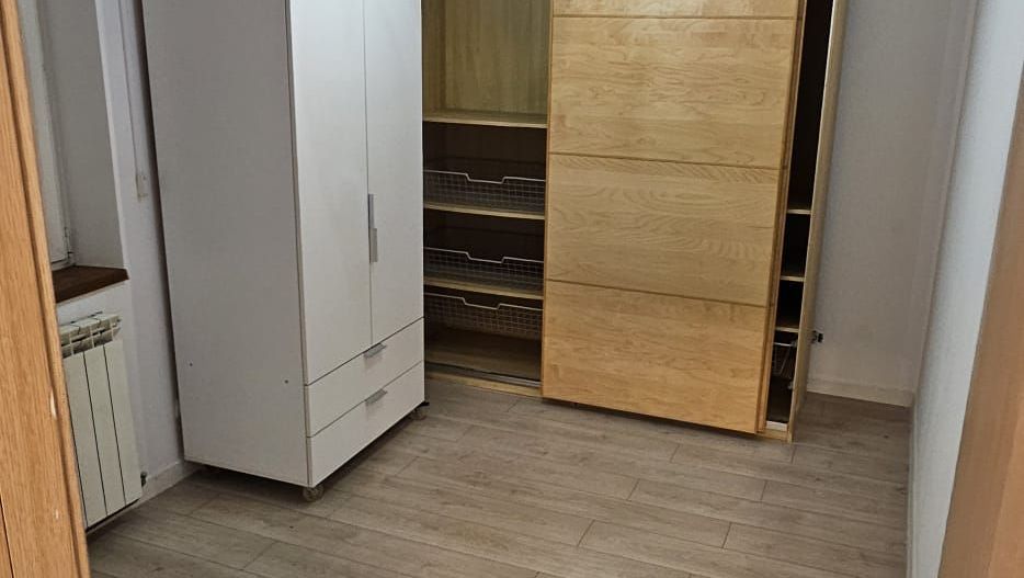 APARTAMENT  CU CURTE ZONA VITAN - Poză 5