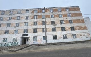 BLOC DE GARSONIERE P+4 SUPRAFAȚĂ UTILĂ 2135MP TEREN 2967 MP CĂMPULUNG - Poză 9