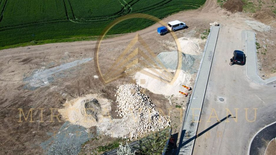 Cumpana - Teren intravilan în suprafață de 7147 mp cu 2 deschideri. - Poză 11