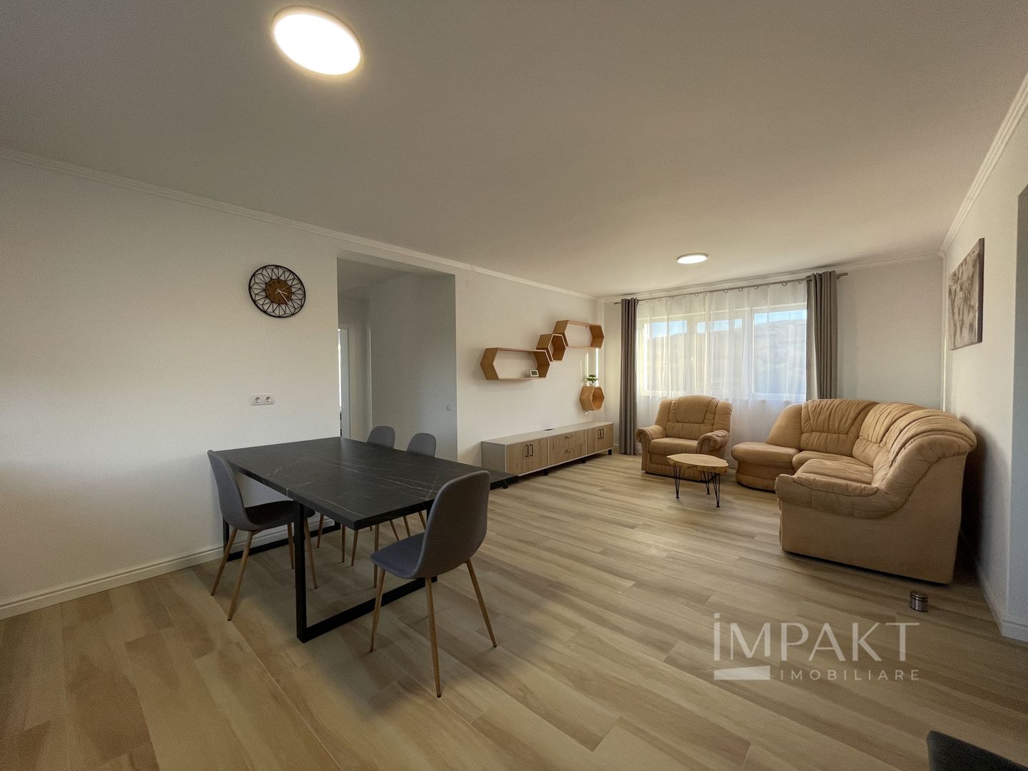 Apartament modern cu 4 camere spre inchiriere in zona Borhanci! - Poză 2