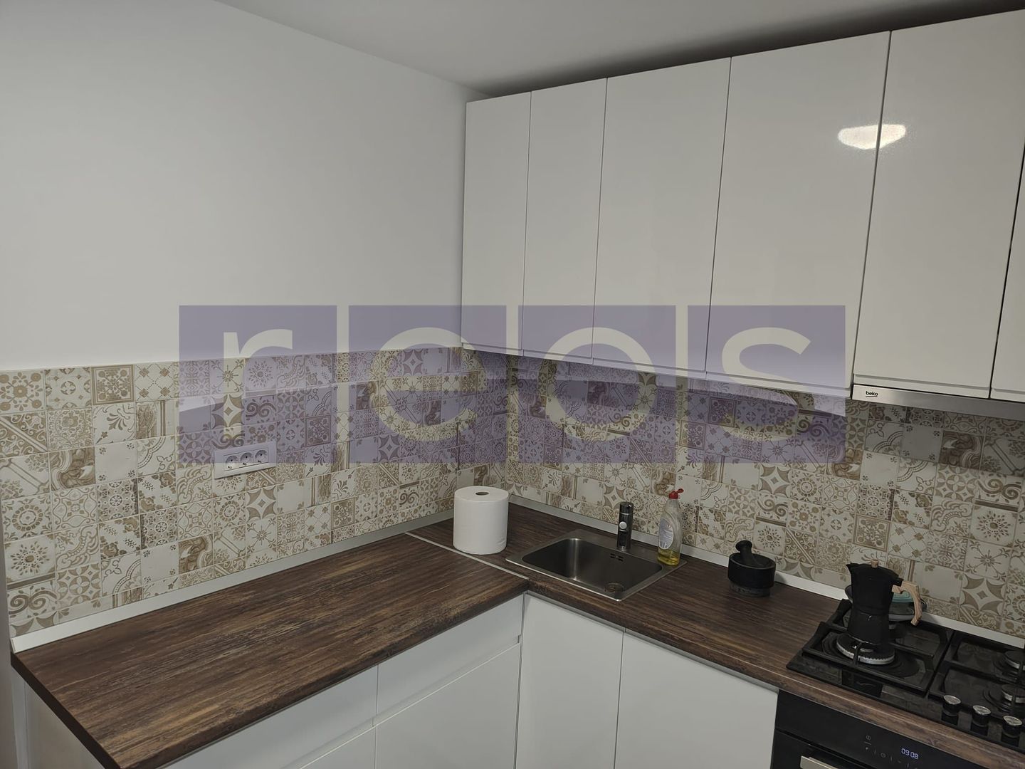 VANZARE 3 CAMERE I DECOMANDAT I FOARTE SPATIOS I MOBILAT I GORJULUI - Poză 5