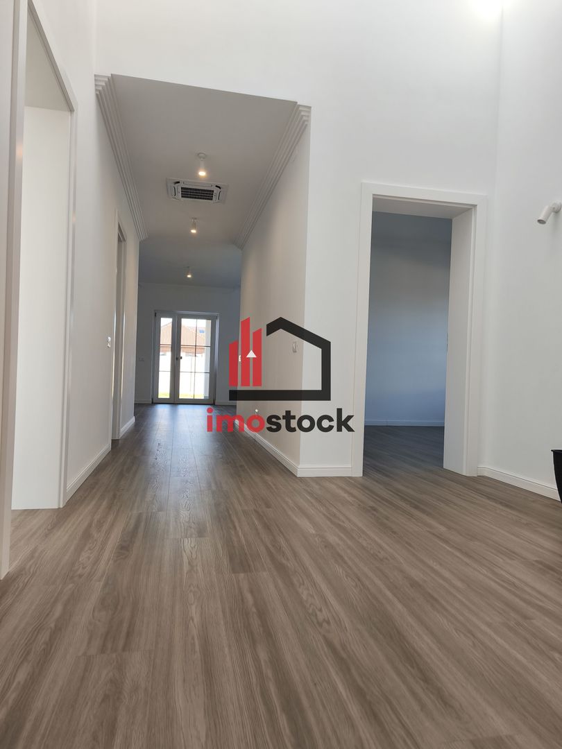 Casa individuala pe parter Sanandrei-comision 0 - Poză 5