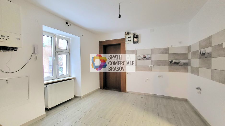 Spatiu comercial Ultracentaral Brasov - 83mp - Poză 8
