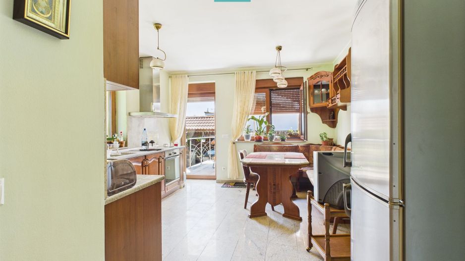 Casă cochetă în Sânleani - Cartierul Florilor - Poză 8