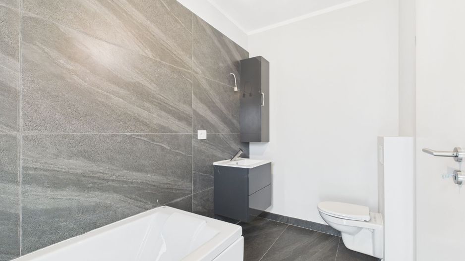 Casă Nouă si Modernă în  Remetea Mare - Poză 22