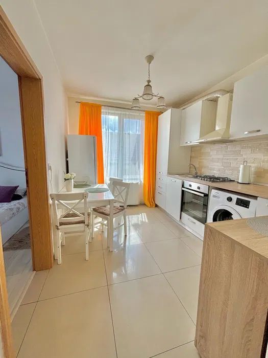 Giroc | 1 Camera | Mobilat si Utilat | Etaj 1 |  Loc de parcare - Poză 1