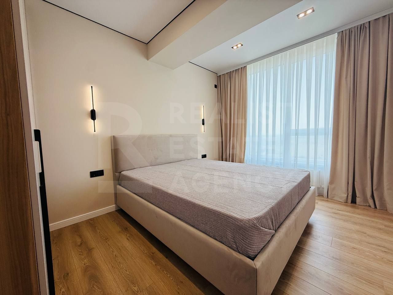 Vânzare, apartament, 3 camere + living, str. Ialoveni, Durlești - Poză 11