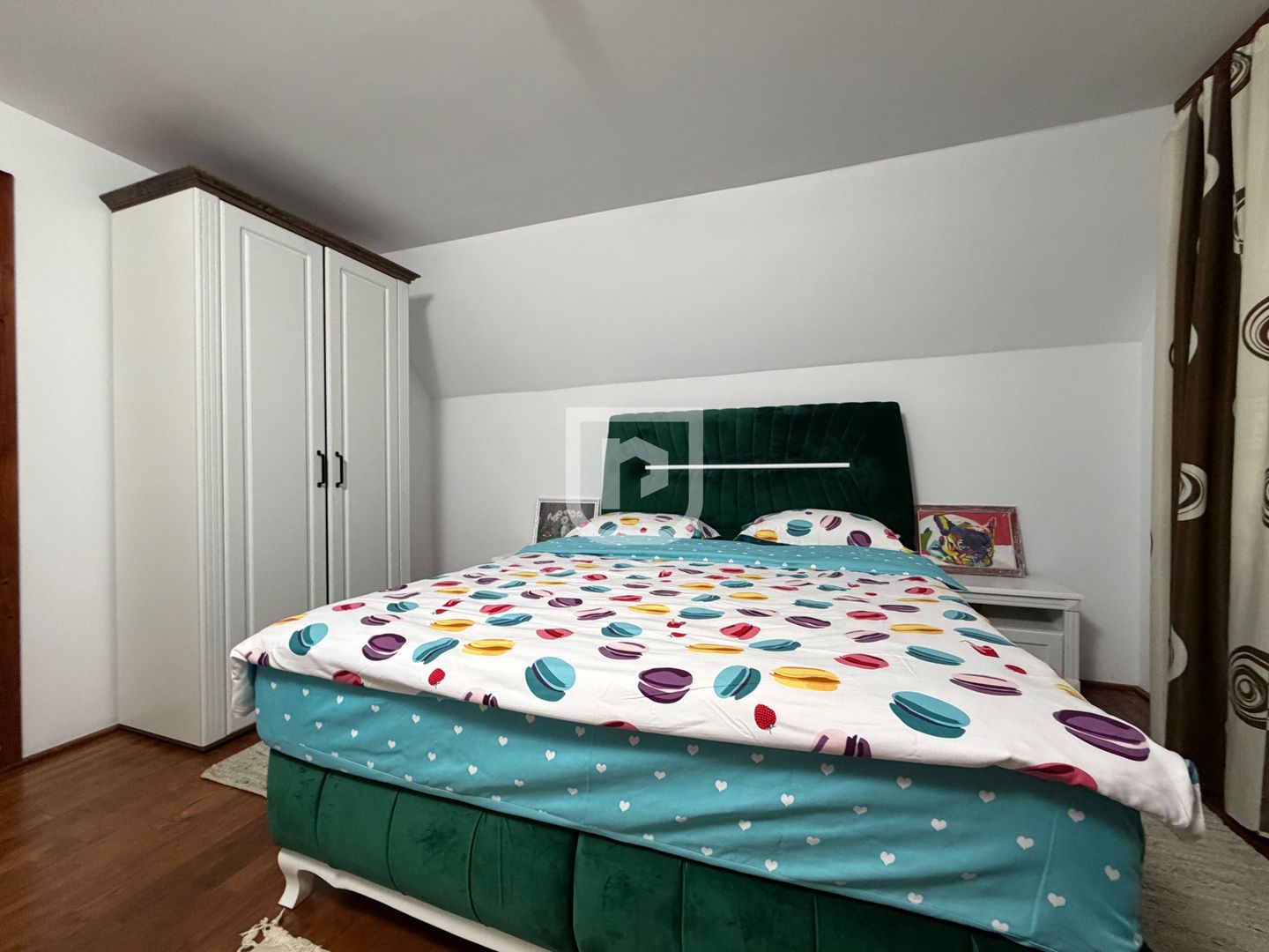 Casa / Pensiune 5 dormitoare Manastirea Humorului - Poză 14