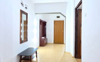Apartament cu 3 camere, etaj 3, mobilat și utilat, zona GARĂ; - Poză 3