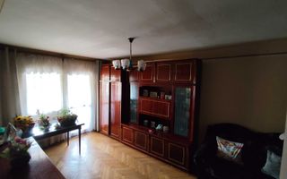 Aparatament 3 camere | Etaj 2 | Decomandat |  Calea Poplacii - Poză 2