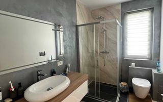 Apartament 3 camere, zona Păcurari (reper Alpha Bank), etaj intermediar, bloc nou, 2 băi, parcare și boxă - Poză 2