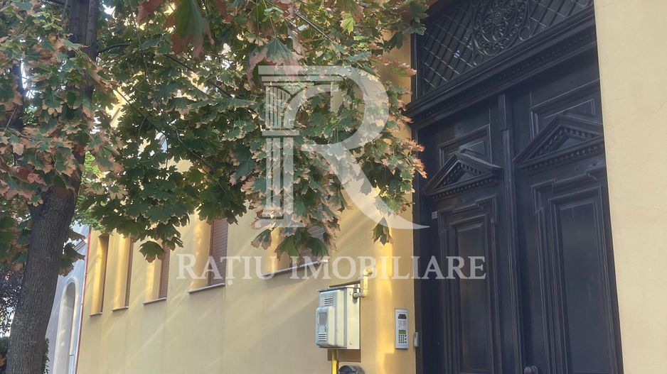 Proprietate Exclusivistă | Apartament la Casă | Ultracentral | Oradea - Poză 23