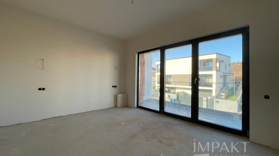 Duplex modern cu terase rooftop și vedere panoramica în Voronet - Poză 6